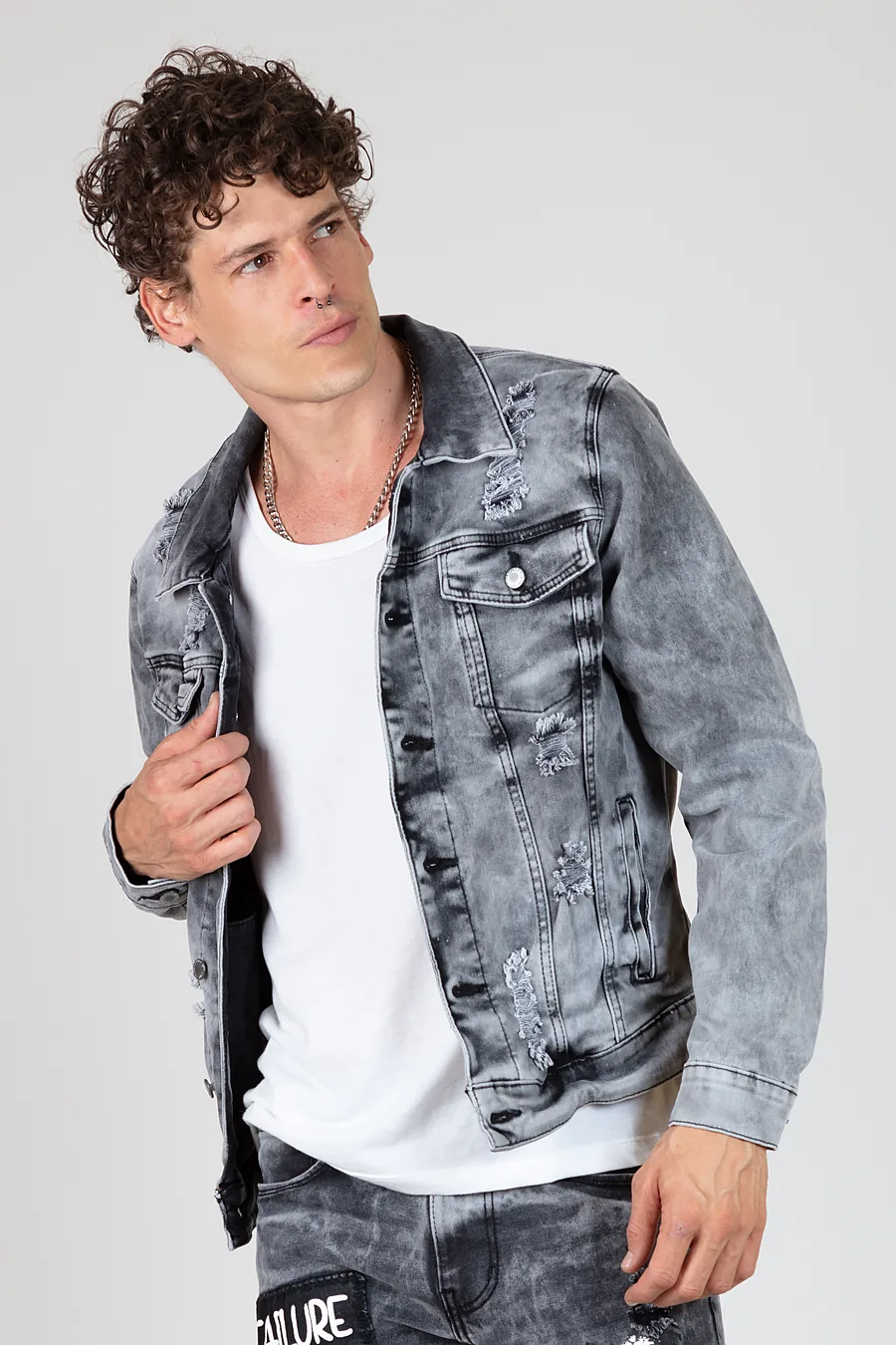 Fotografía profesional de prendas para e-commerce y marketplaces - Look 24