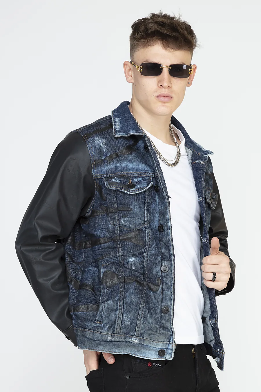 Fotografía profesional de prendas para e-commerce y marketplaces - Look 30
